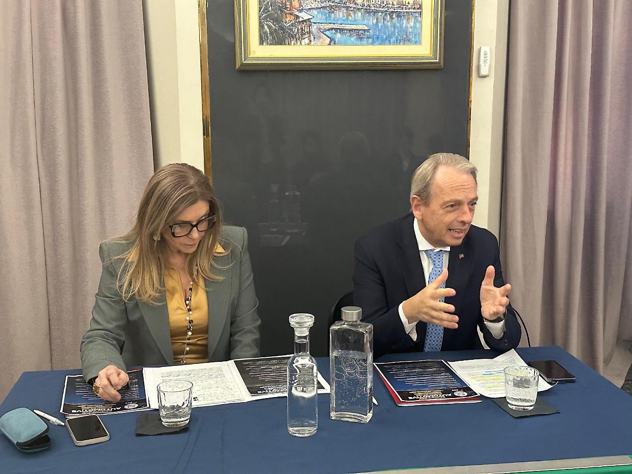 Il futuro dell'automotive passa da Torino: dialogo con i leader del settore