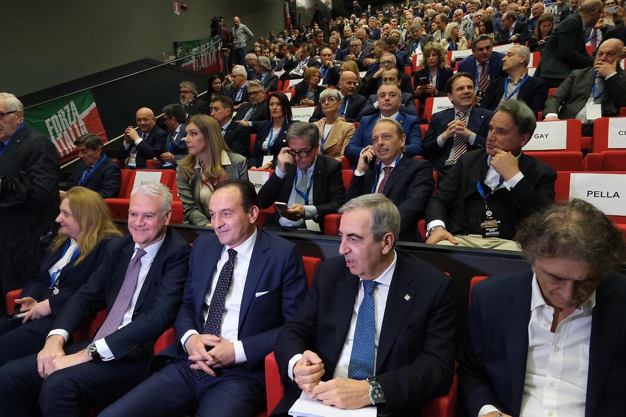 Il futuro dell’automotive: “L’agenda europea va riscritta, la conversione è ingiusta”