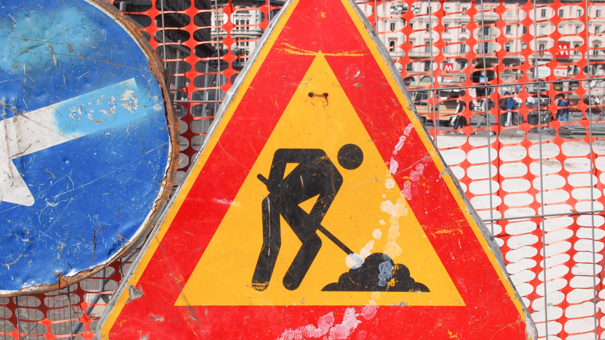 Murazzano, al via i lavori di ripristino stradale: senso unico alternato fino al 13 giugno