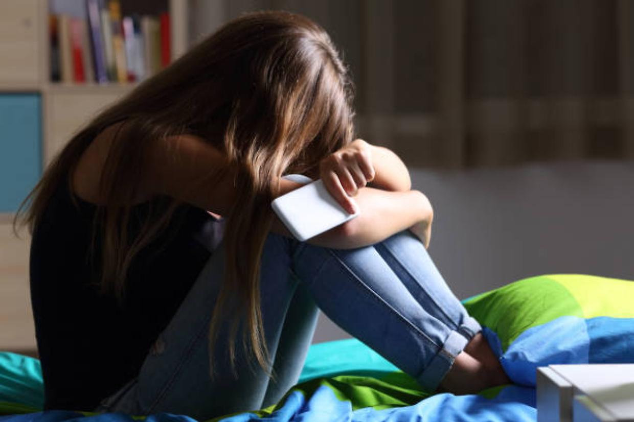 Due uomini arrestati per pedopornografia e violenza sessuale aggravata su due minorenni