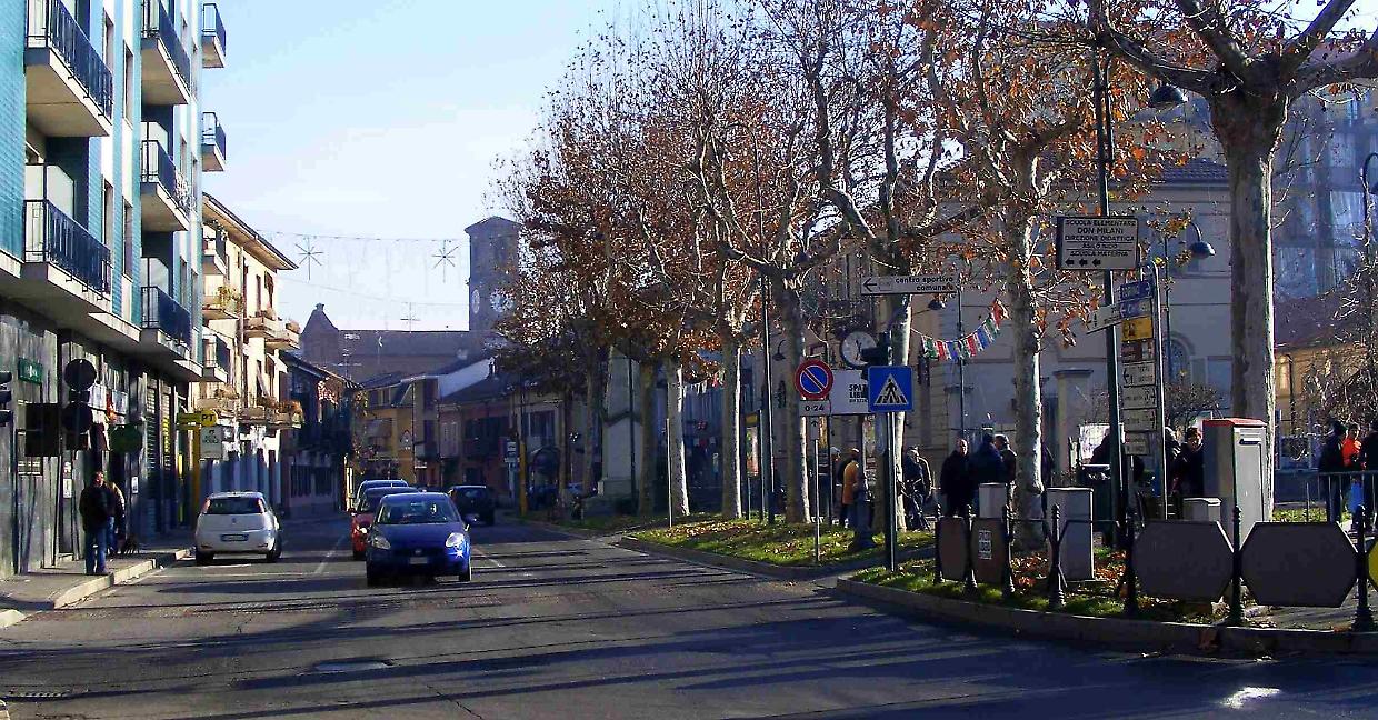 Il mercato del sabato si sposta: Brandizzo ascolta i cittadini
