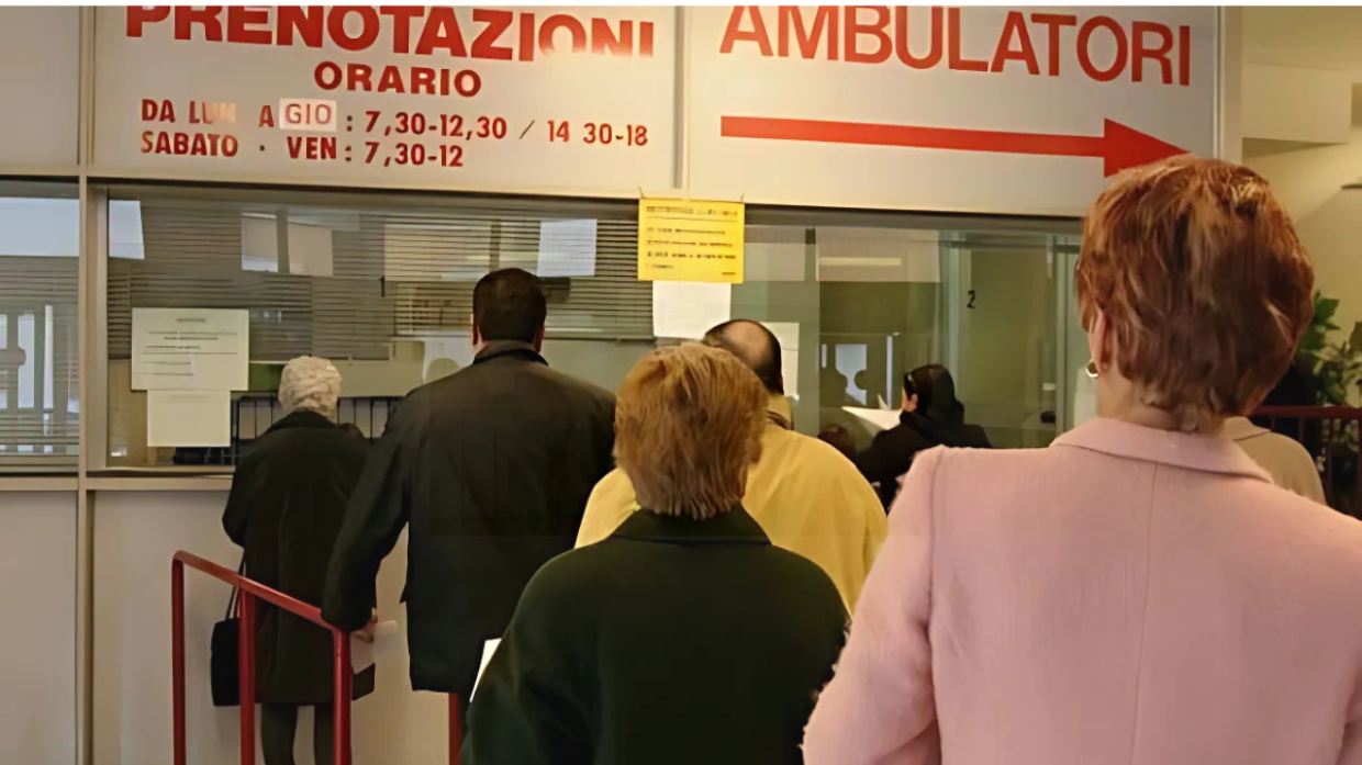 Sanità: oltre 23.500 prestazioni aggiuntive in un mese, ora «L'obiettivo è 50.mila entro giugno»
