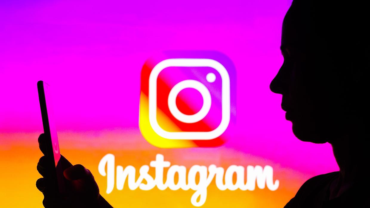 Rivoluzione Instagram: il piano di Mosseri per cancellare i feed artificiali e tornare alle connessioni reali