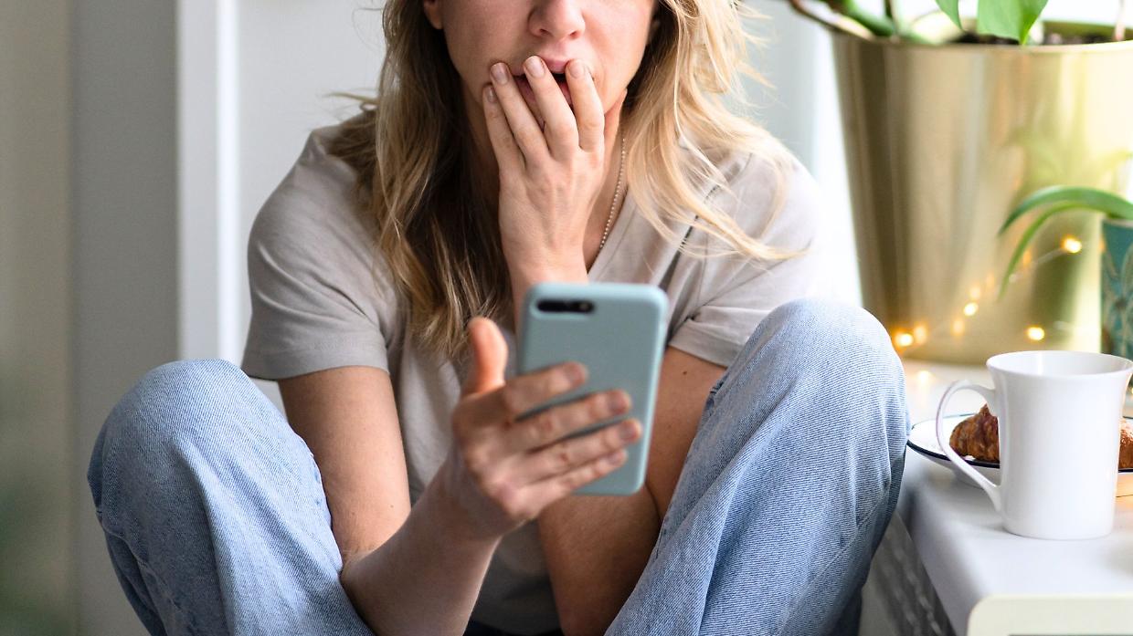 «Ti sciolgo nell’acido»: minacciata prima del matrimonio, lo sposa e poi lo denuncia