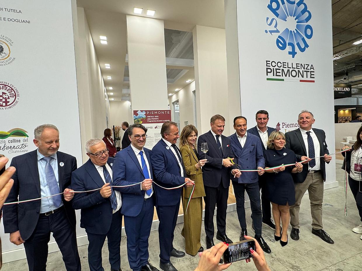Il Piemonte trionfa a Vinitaly 2025: successo per 106 produttori 