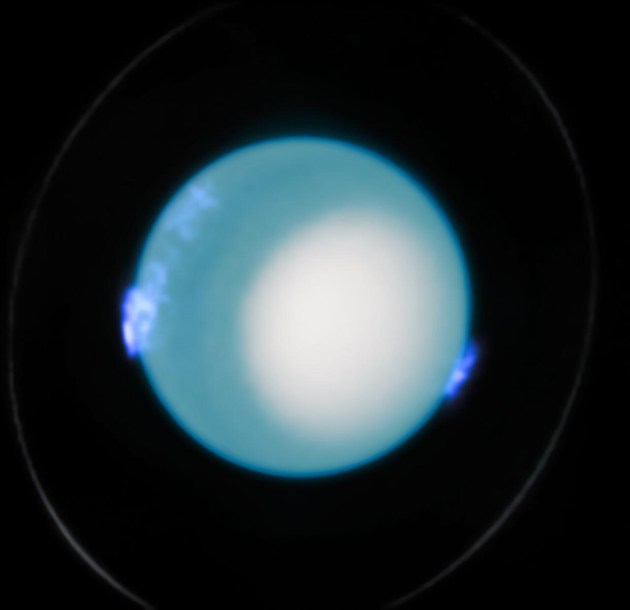 Urano: misurata con precisione la rotazione interna grazie ai dati del telescopio Hubble