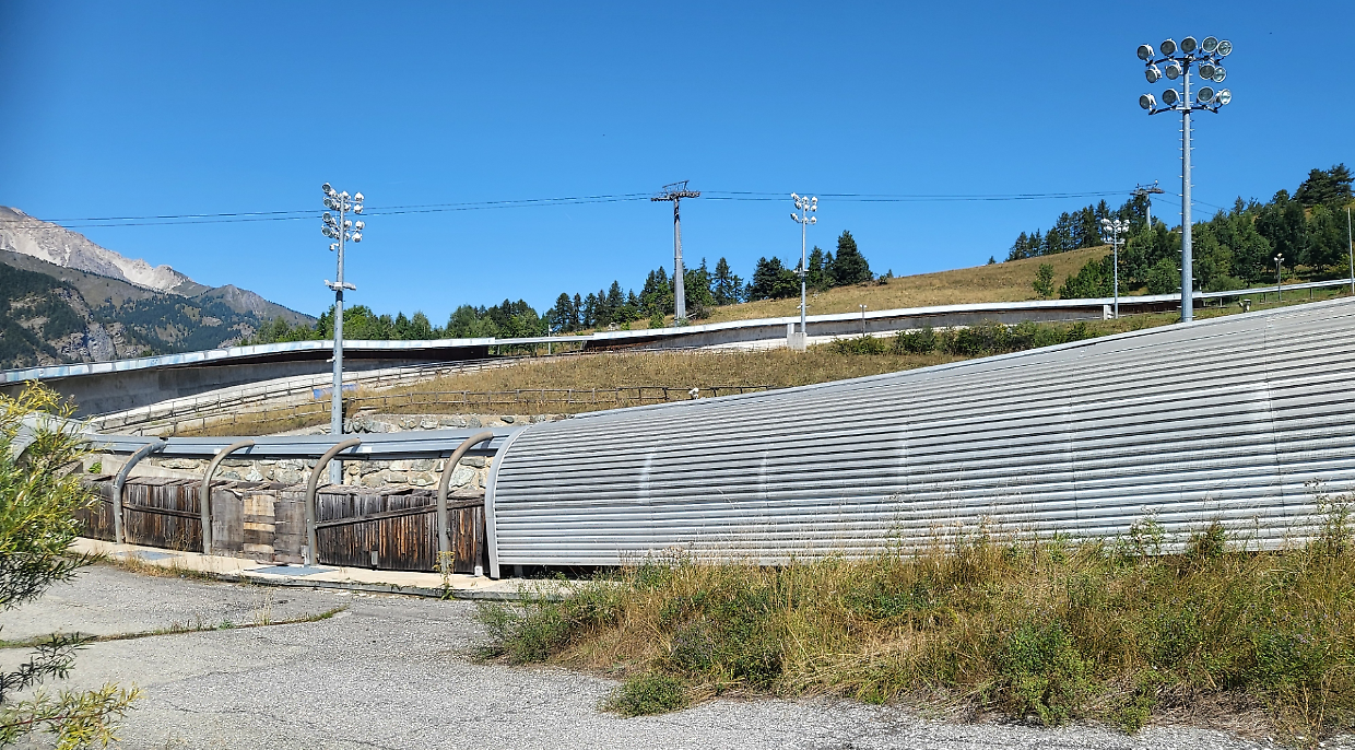 Sono arrivati i soldi, si smantella la pista di bob di Cesana