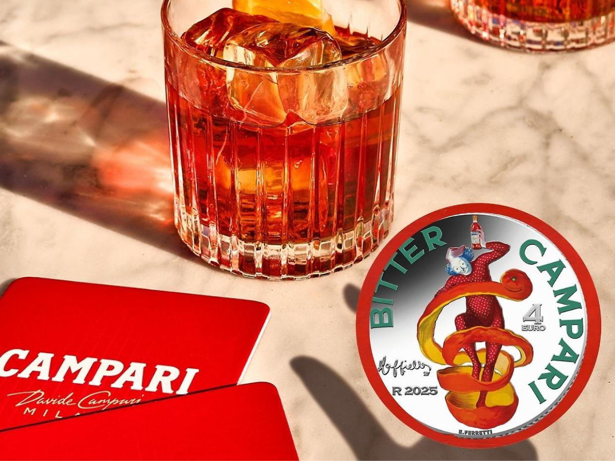 Campari celebra 165 anni con una moneta d’argento: la Zecca rende omaggio a un’icona italiana