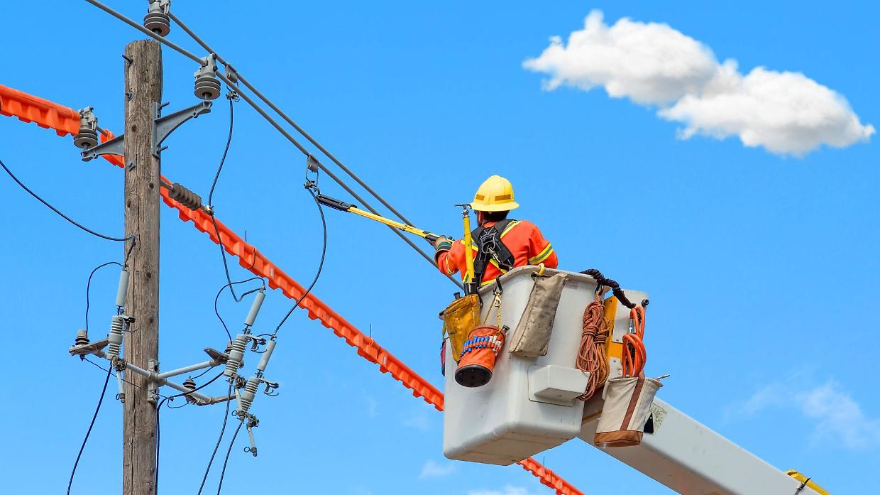 Alba, blackout programmato venerdì 18 aprile: le vie interessate e i contatti utili