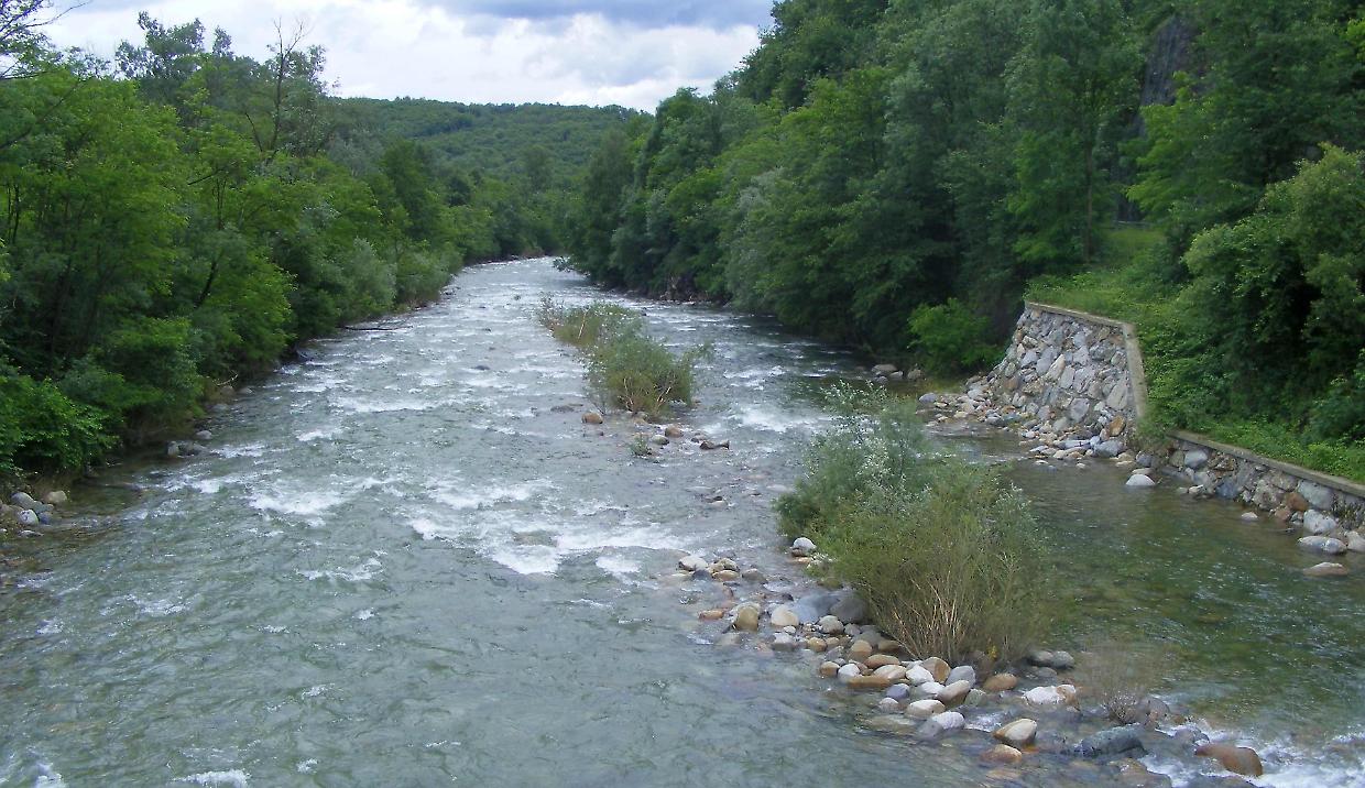 Esondazione del Chiusella: il coraggio dei soccorritori salva due vite nel Torinese