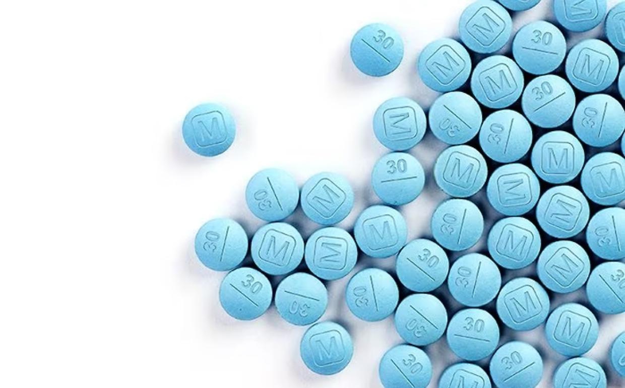 Fentanyl: la droga che uccide e arricchisce. Un giro da 1,4 miliardi tra Cina, Messico e Stati Uniti