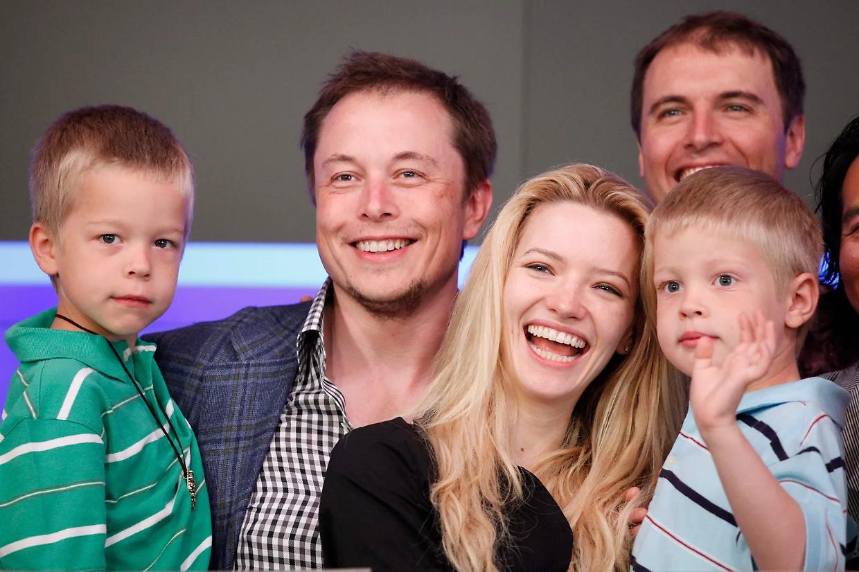 Elon Musk e l’ossessione per la paternità: 15 milioni in cambio del silenzio