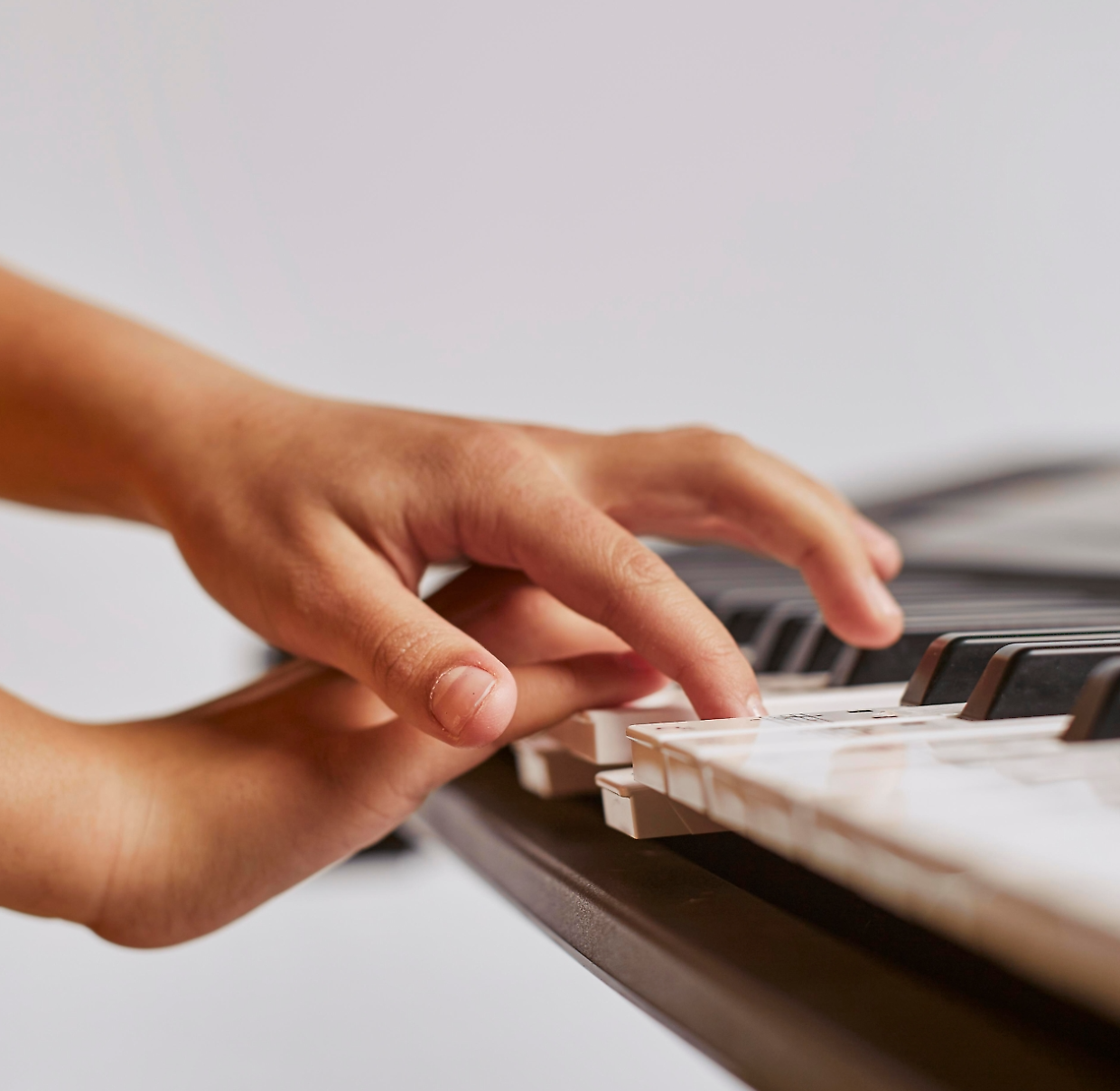 La musica che cura: un progetto innovativo tra liceo e ospedale a Chivasso