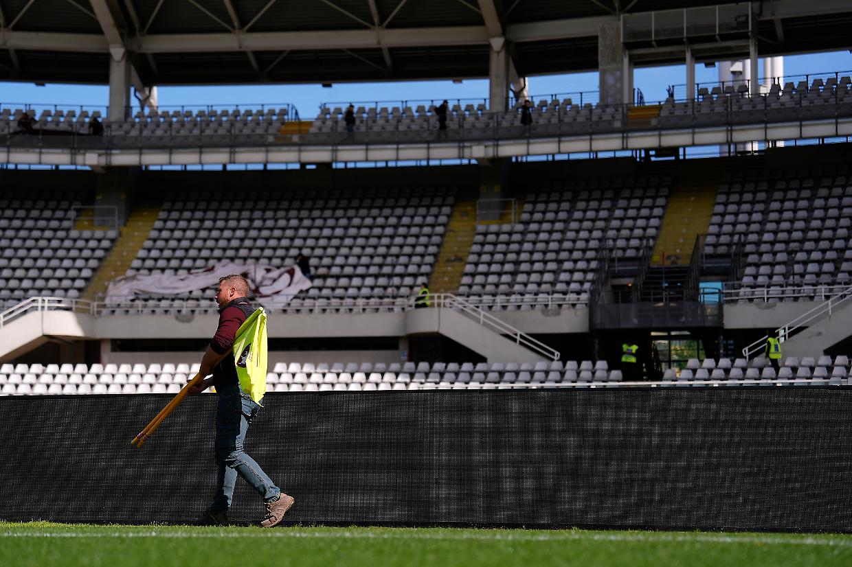 Calcio: Serie A, è ufficiale: "Sabato non si gioca...". Ecco perché...