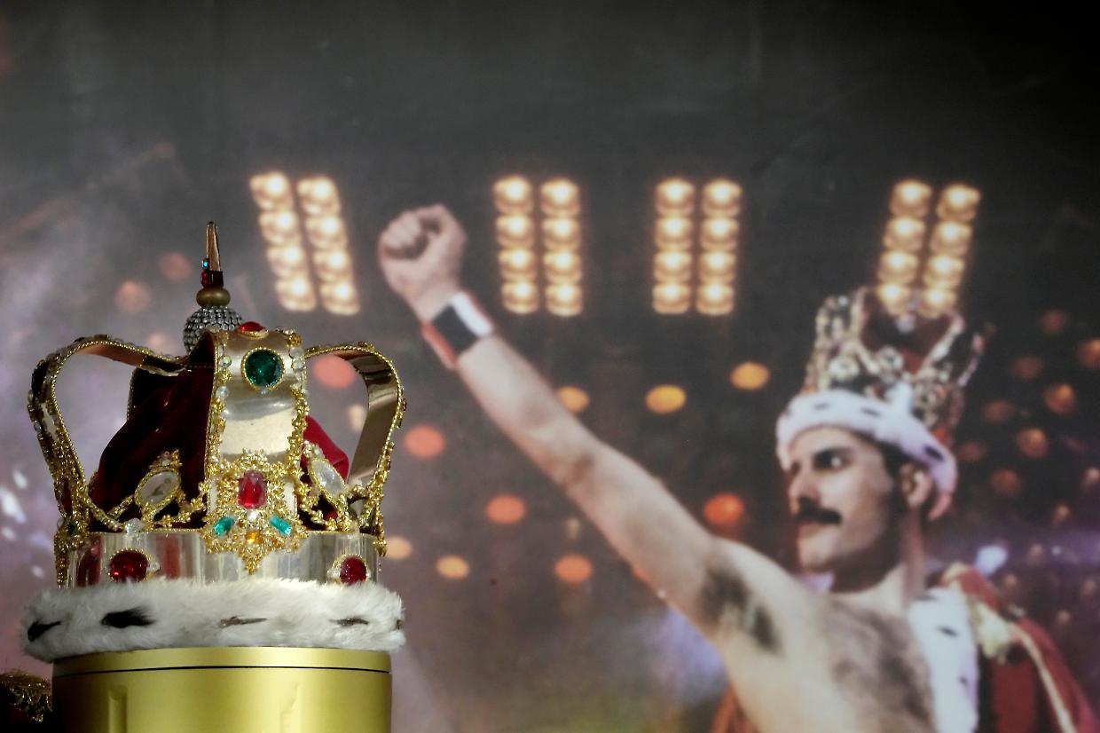 La sorella di Freddie Mercury ricompra i suoi ricordi per salvare la memoria del fratello