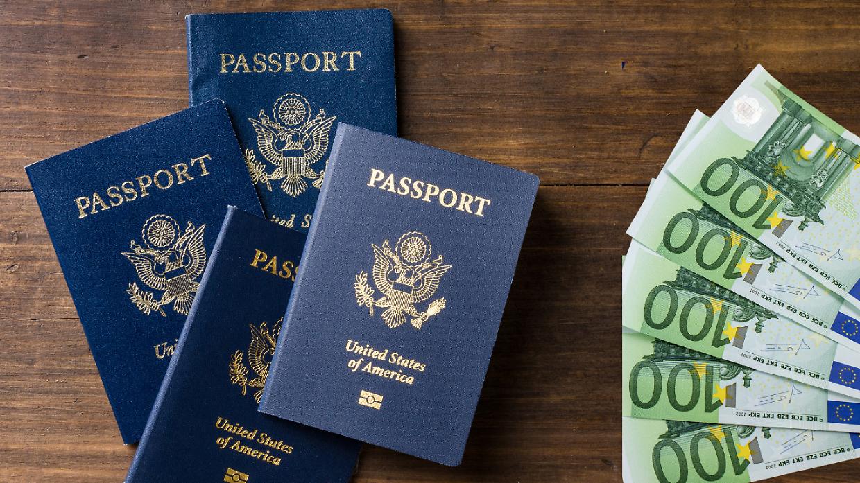 Passaporto italiano, tra i più potenti del mondo ma anche tra i più cari d'Europa