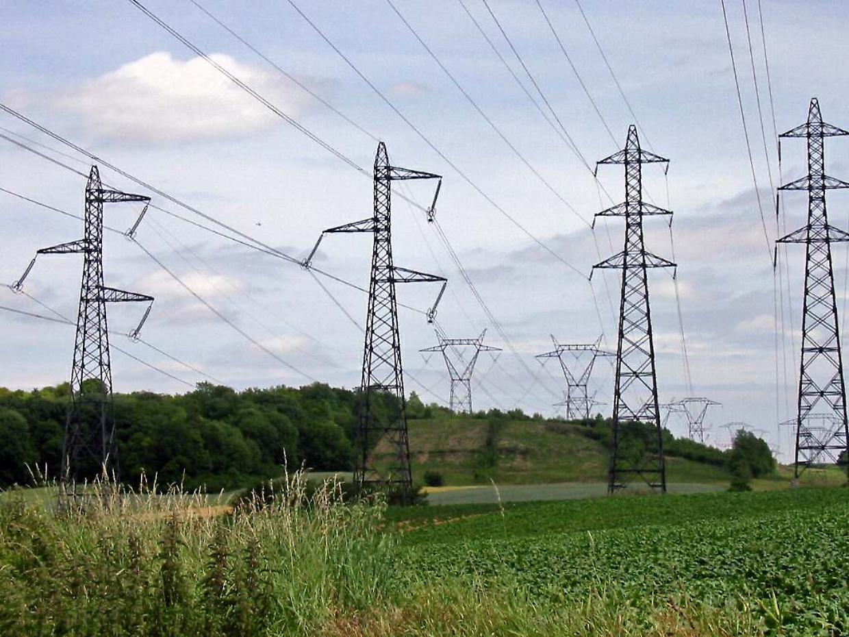 Blackout in Spagna: 22 anni fa l’albero che spense l’Italia. Ecco cosa accadde il 28 settembre 2003