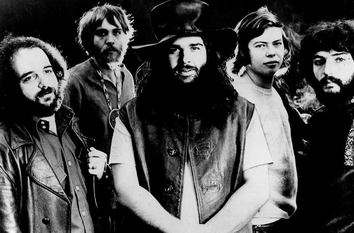 17 gruppi rock storici che hanno completamente sostituito i membri originali