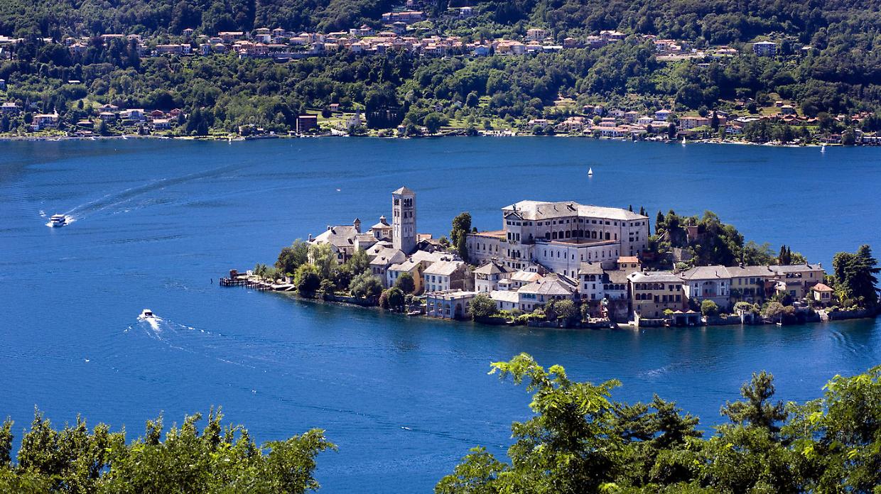 Legambiente premia il Piemonte: 4 bandiere verdi per il turismo sostenibile e una nera per un progetto controverso