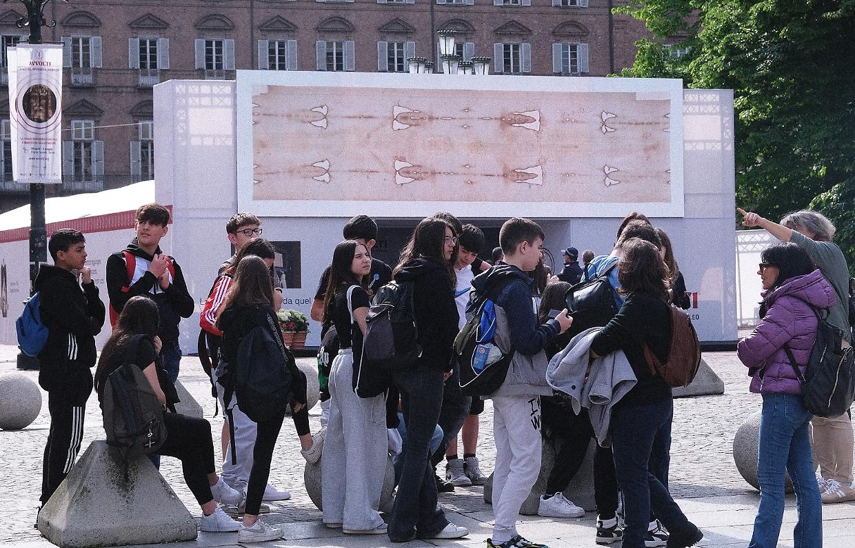Numeri da capogiro per la Sindone digitale, è boom tra visitatori e visualizzazioni