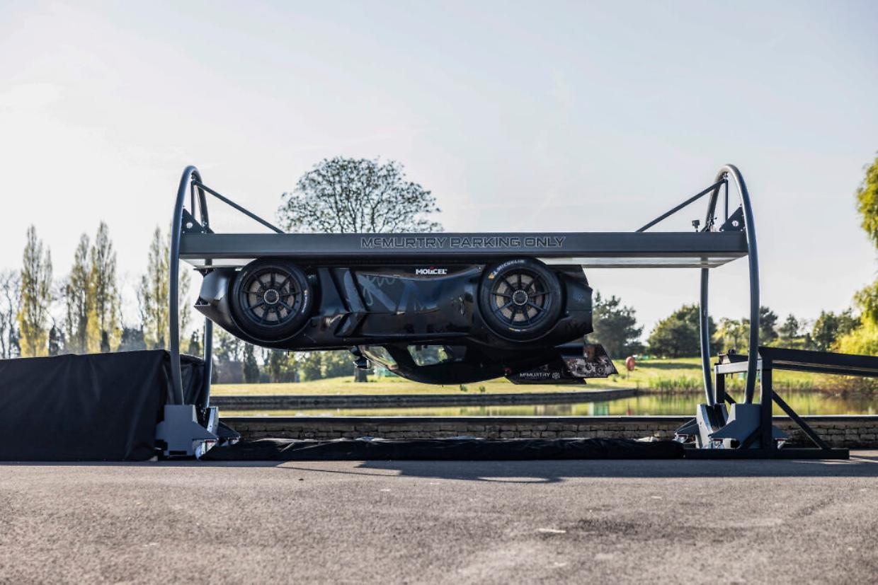 McMurtry Spéirling, la supercar che prende sul serio l’espressione ‘incollata all’asfalto