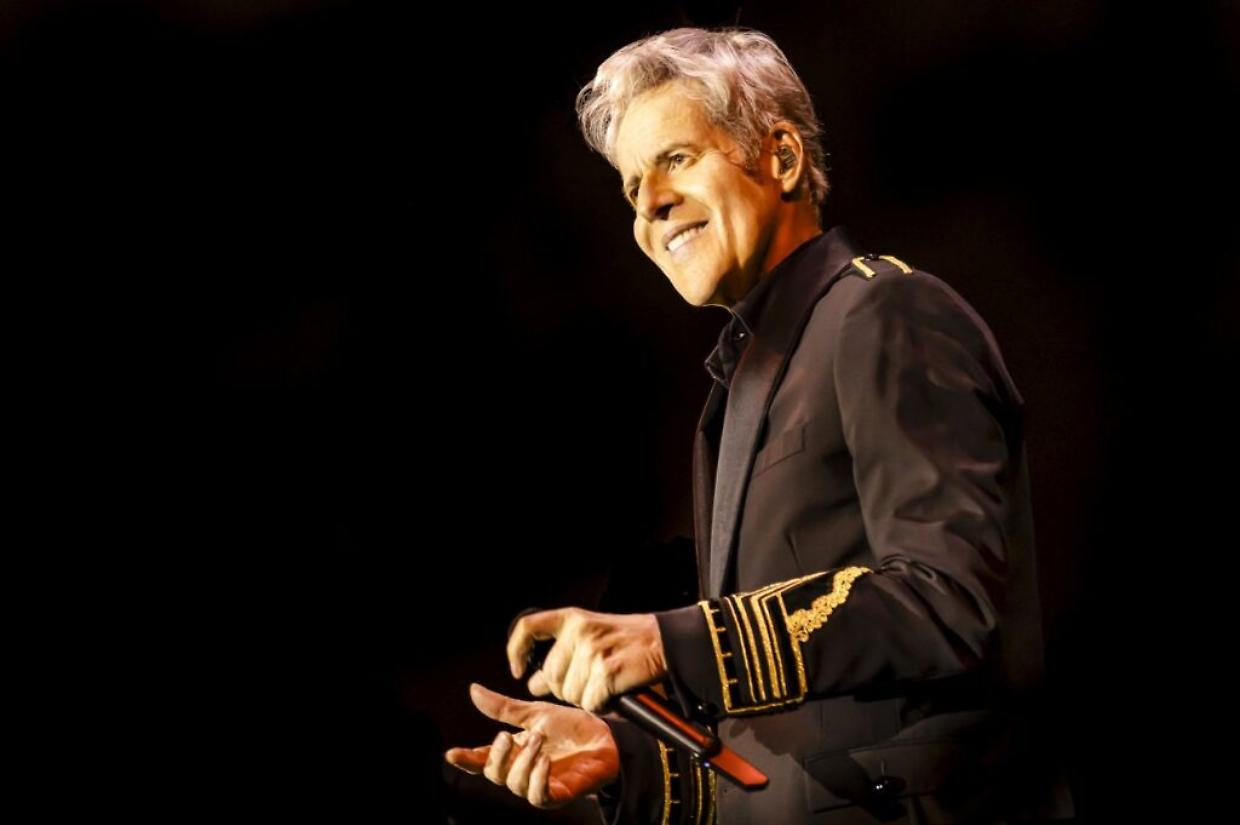 Baglioni sorprende Firenze: “Forse un nuovo disco”. Il ritiro dalle scene non è più così certo