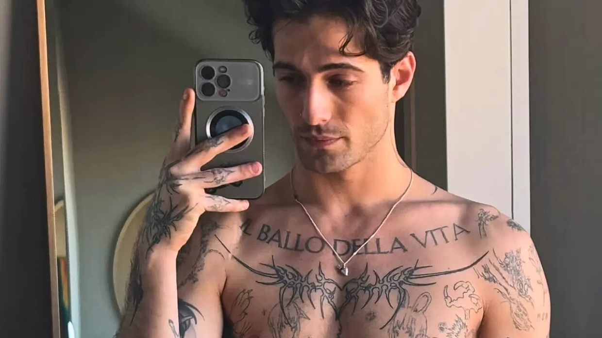Damiano e il balletto in mutande: il video che incendia TikTok