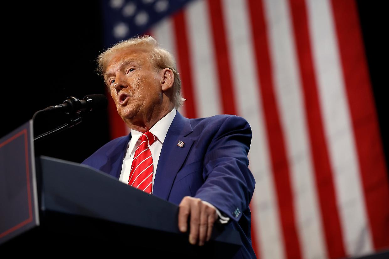 La Corte Suprema riafferma il divieto di Trump per i transgender nell'esercito