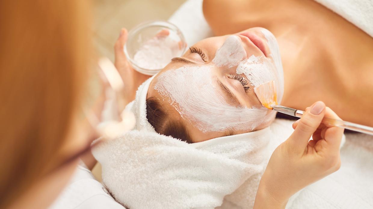 Arrivano le creme "morfeo": rilassano la mente, coccolano la pelle e ti aiutano a dormire