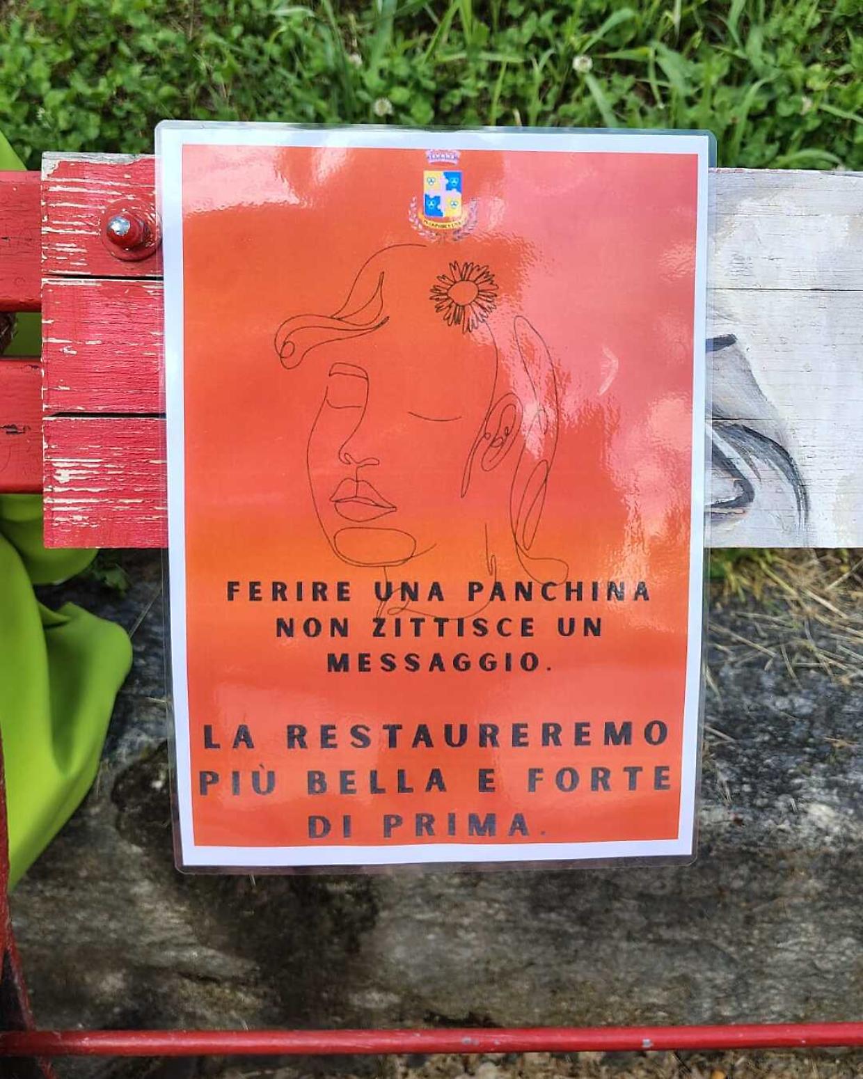 Un simbolo spezzato, un messaggio che resiste: la panchina rossa di Leini e la lotta contro la violenza sulle donne