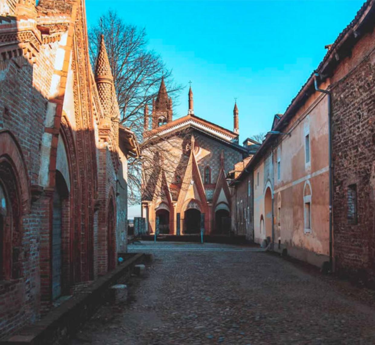 Notte Bianca dei Musei: passeggiata notturna tra gli affreschi di Jaquerio e la storia della via Francigena 