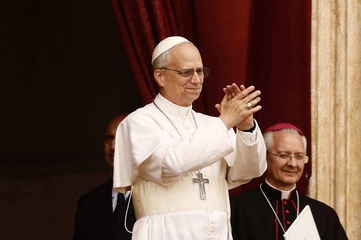 Papa Leone XIV annuncia: «Verrò a Torino per vedere la Sindone»