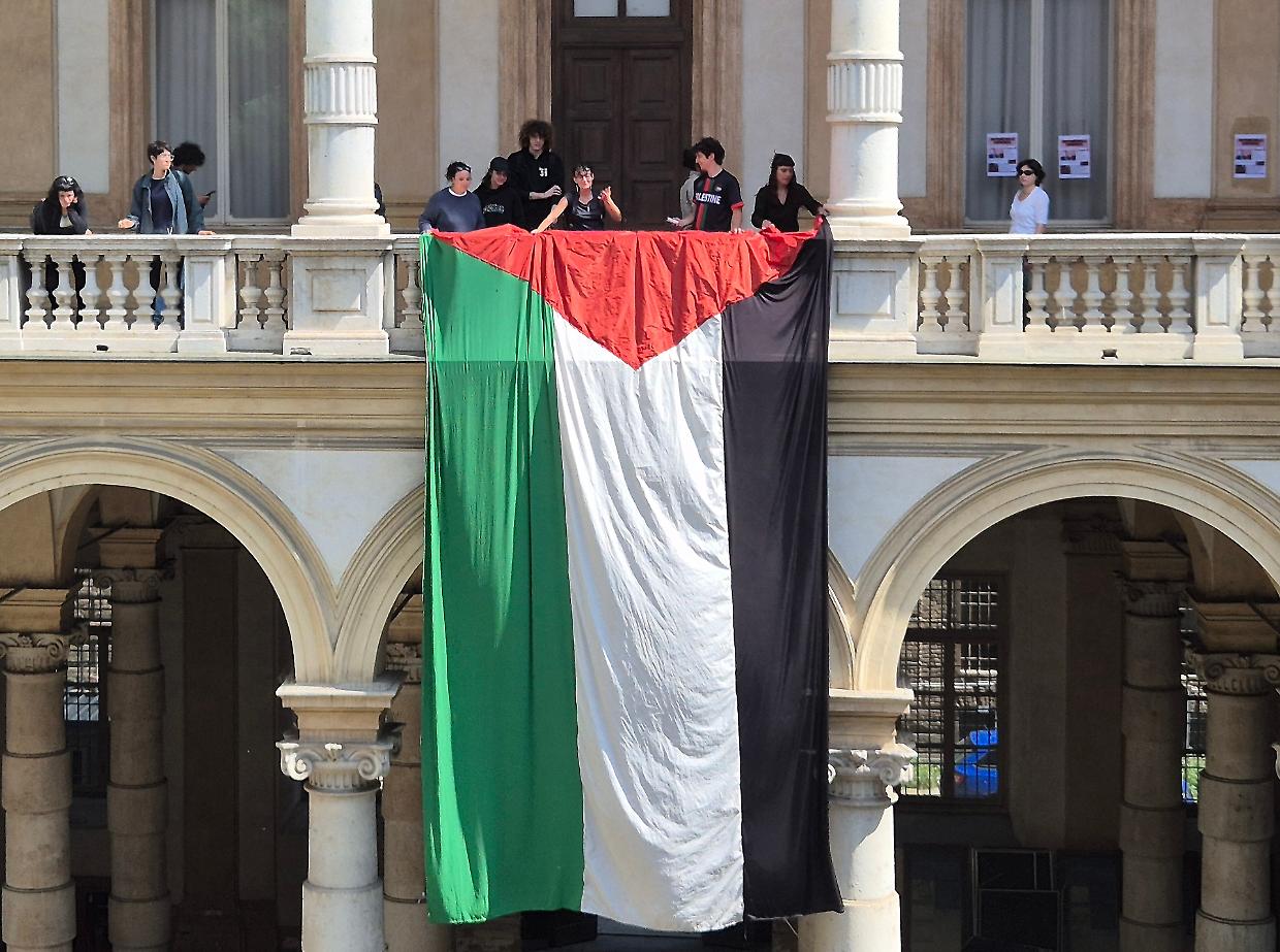 La protesta in Rettorato
