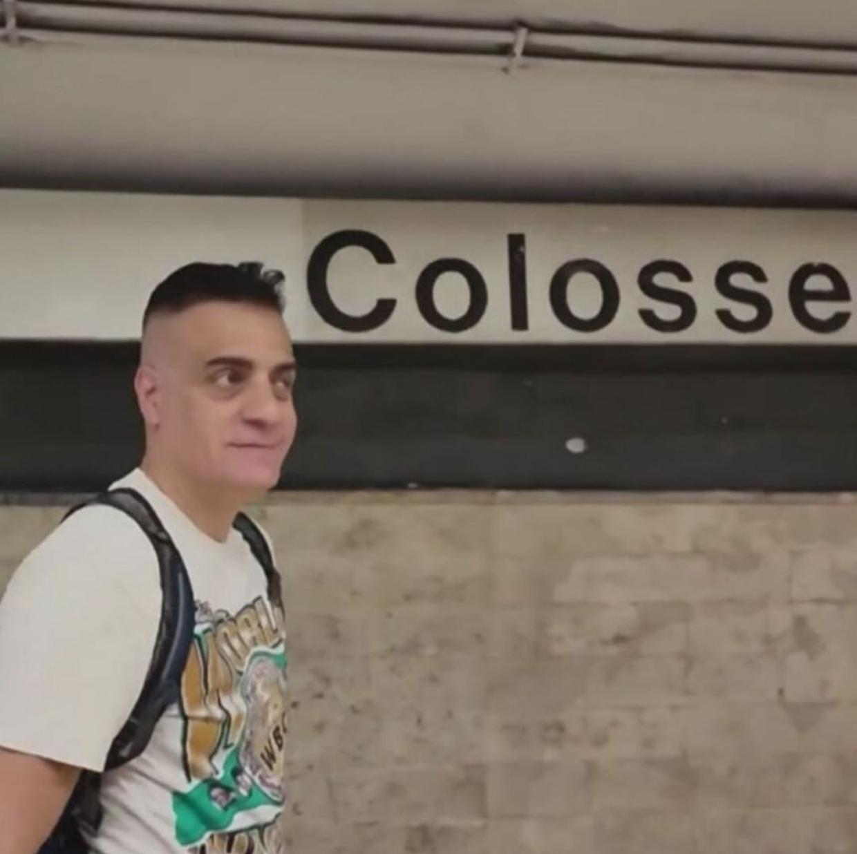 Minacce e tentato investimento per Simone Cicalone, ma lo youtuber romano non si lascia intimidire: "Continuerò a raccontare la verità"