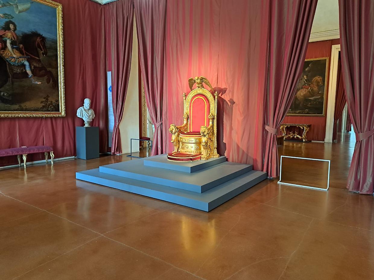 Alla Reggia di Venaria c'è il trono ritrovato (e restaurato)