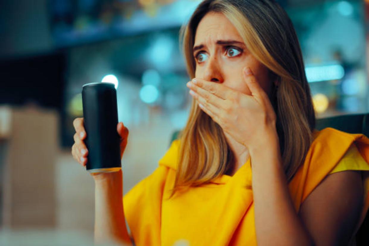 Gli energy drinks che invece che dare energia, portano danni al cuore dei giovani