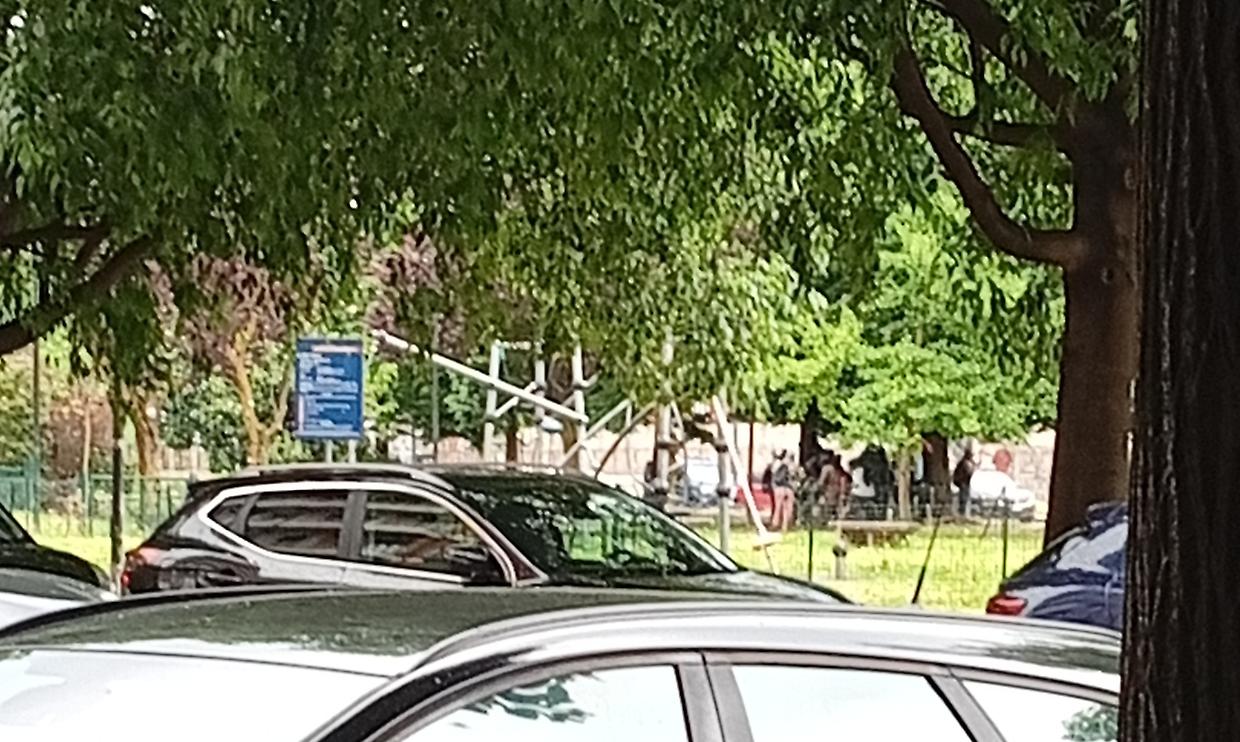 Torino, la lettera dei residenti a Mirafiori: "Non usciamo più di casa"