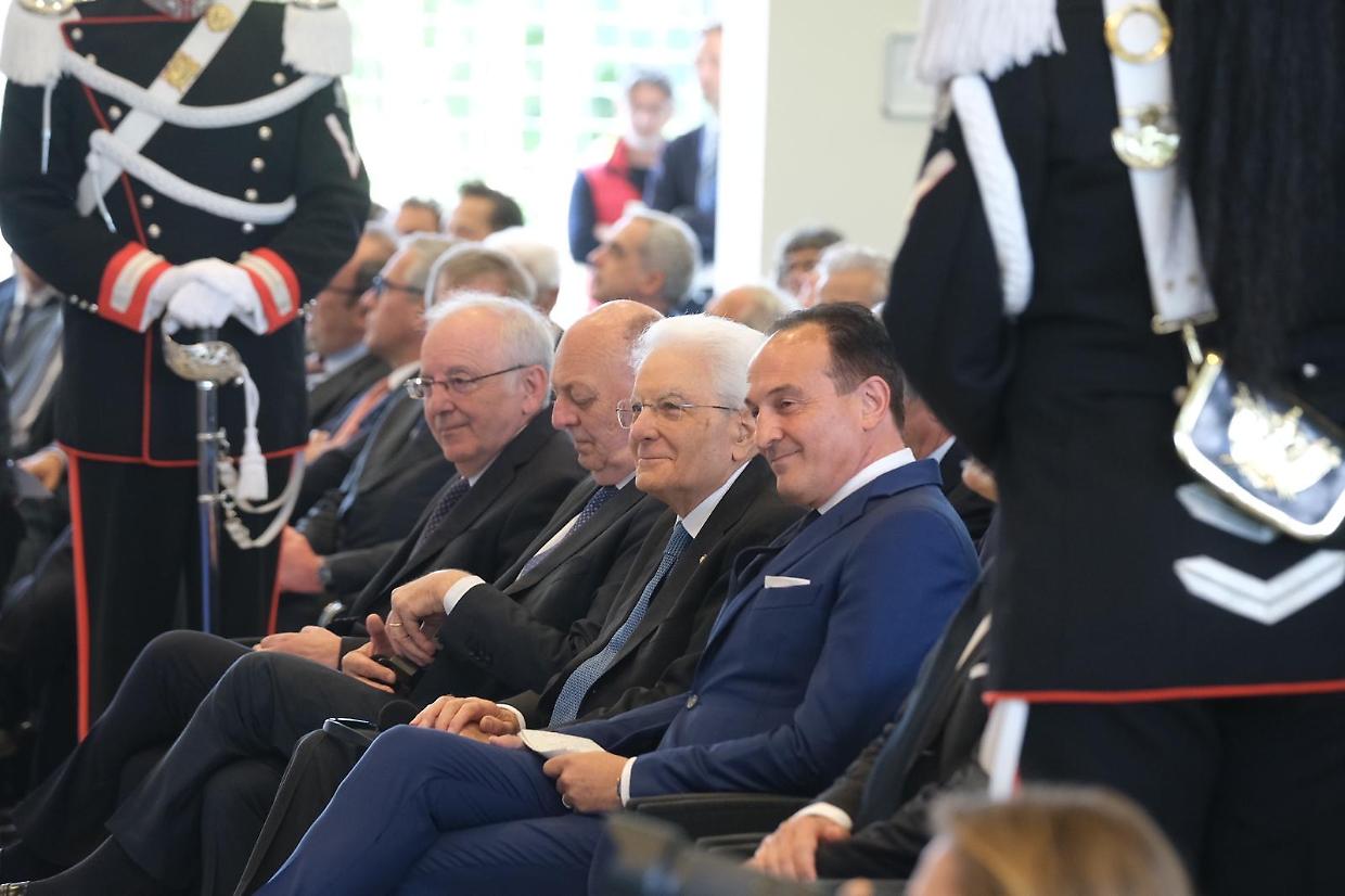 Il presidente Mattarella è a Torino: “Servono pace e lavoro equo”