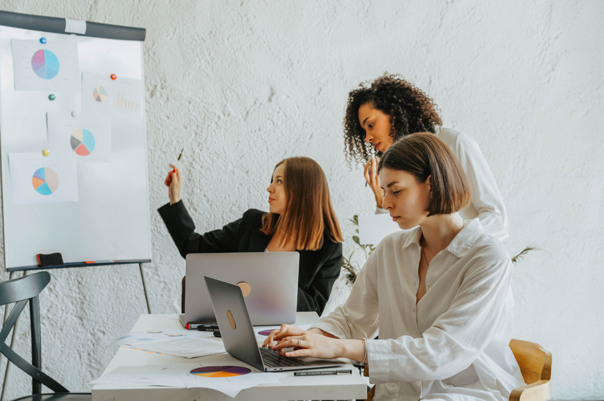 Bonus assunzioni per donne svantaggiate: al via la nuova misura del Decreto Coesione