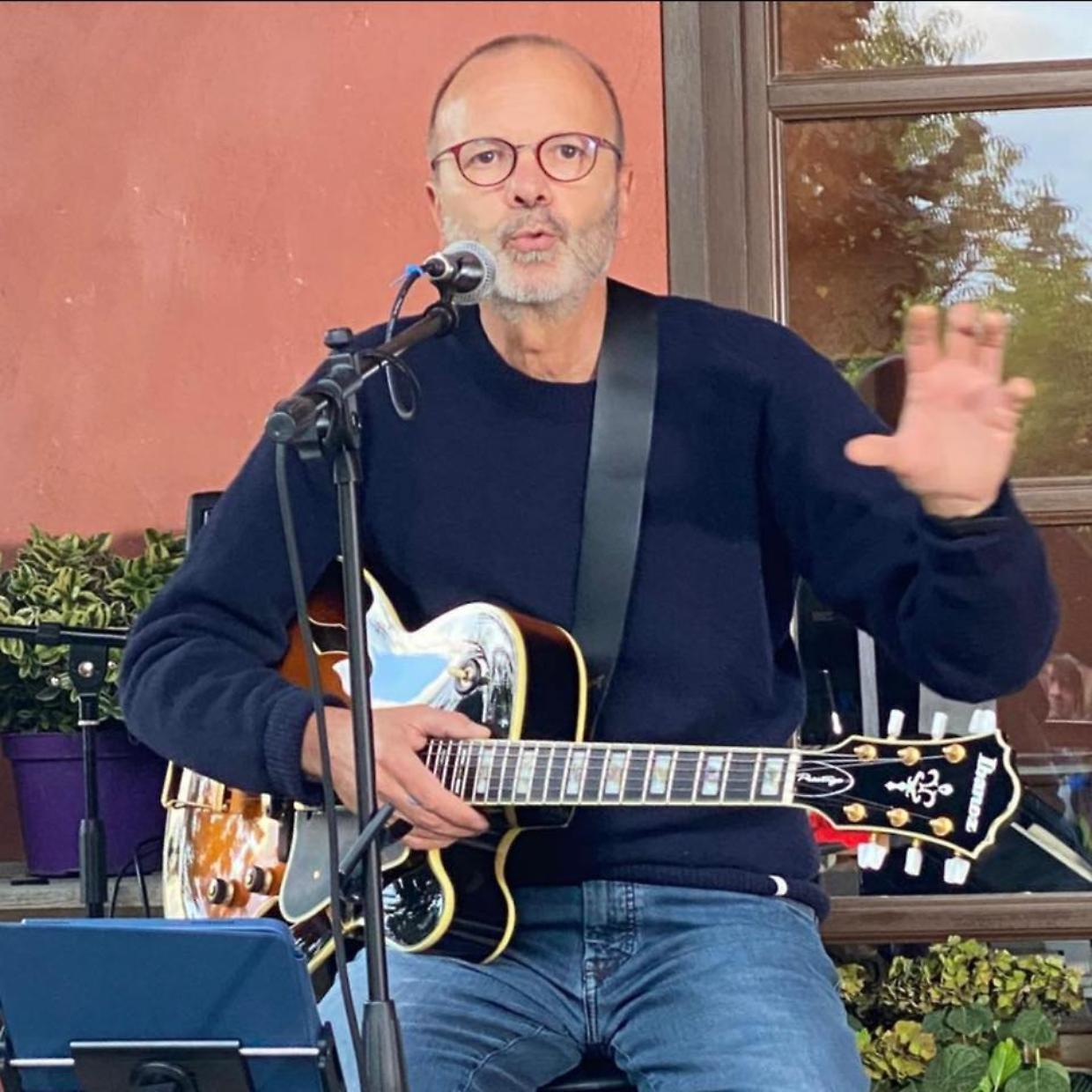 Torino: il 22 maggio Giorgio Abrate presenta il disco “Un albero da amare” al Polo del ‘900