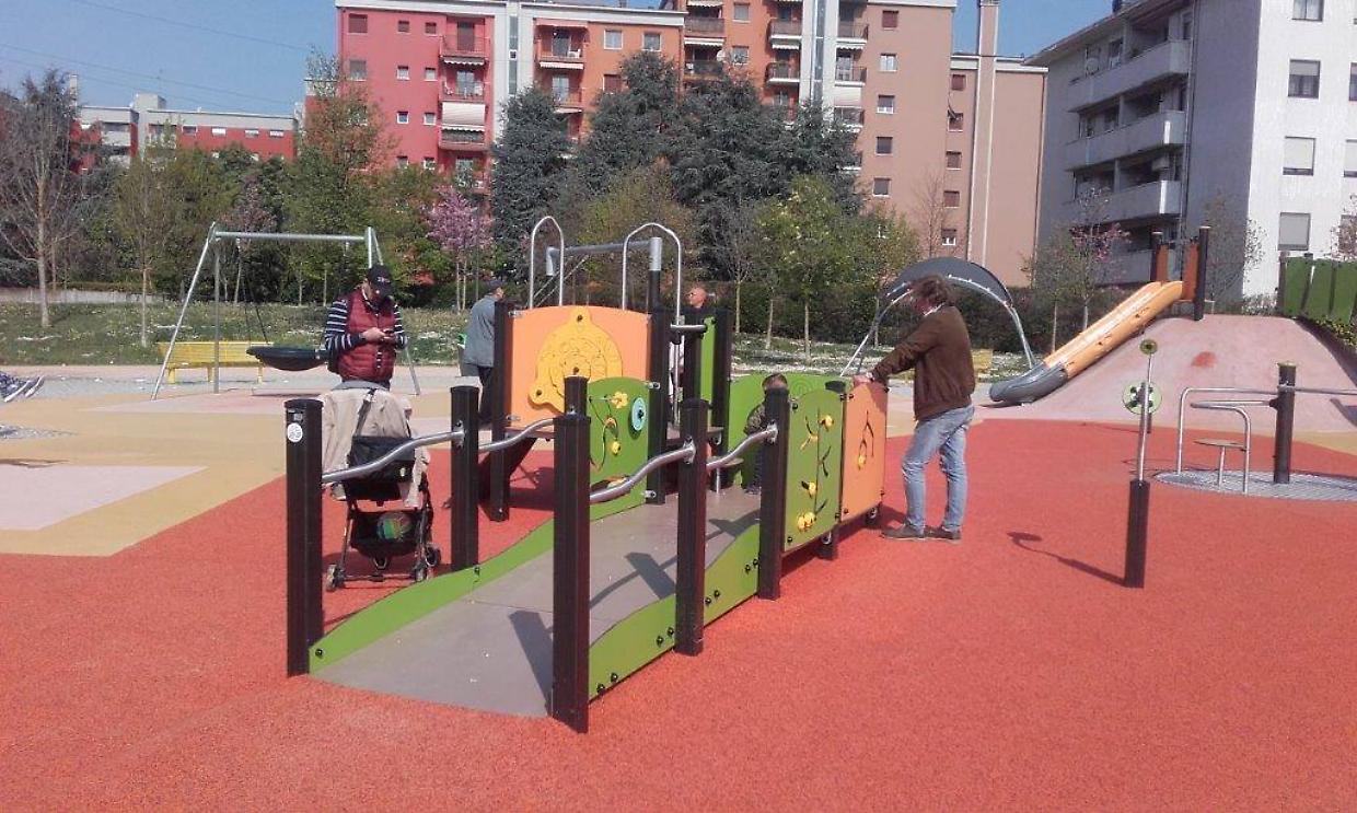 Moncalieri: ritorna la giostra inclusiva, dopo l'atto vandalico di gennaio