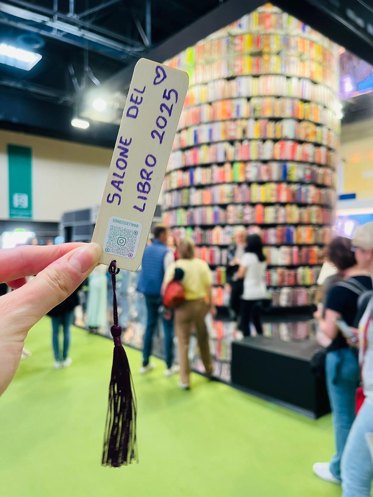 Salone del Libro 2025: i regali imperdibili per chi ama leggere