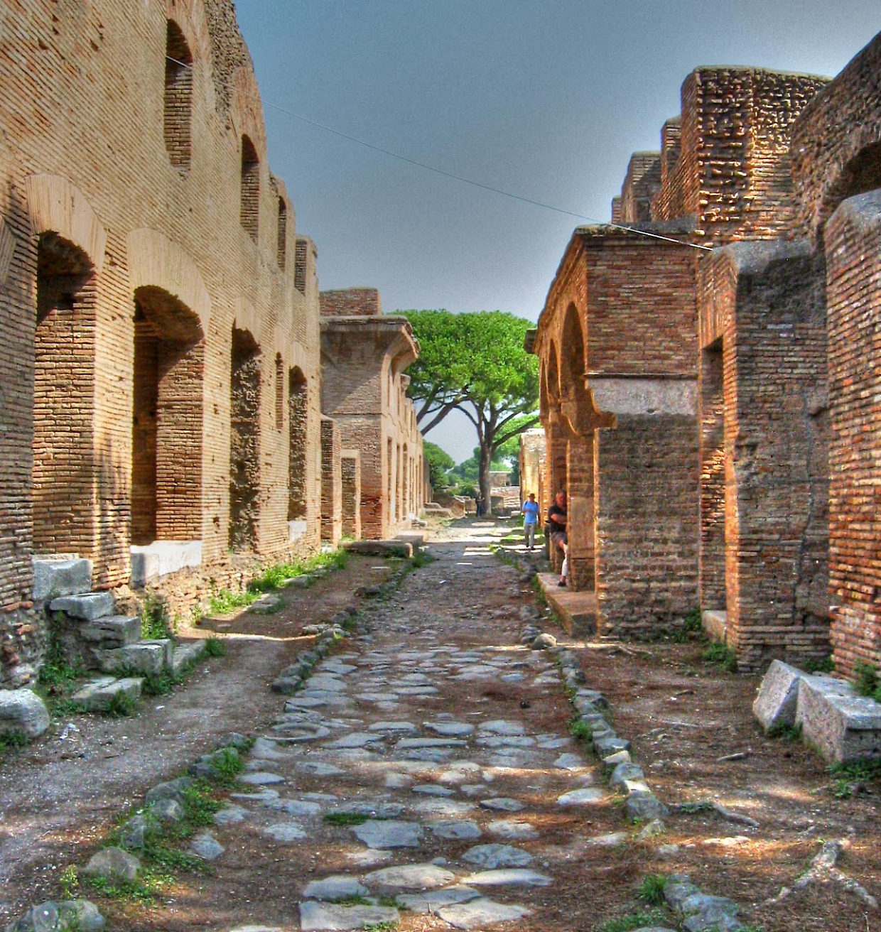 Non solo domus: gli antichi romani vivevano... in condomini in affitto?