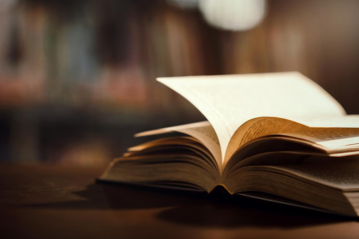 Letteratura e arte si incontrano a Santa Vittoria d'Alba: un viaggio tra sogni e parole