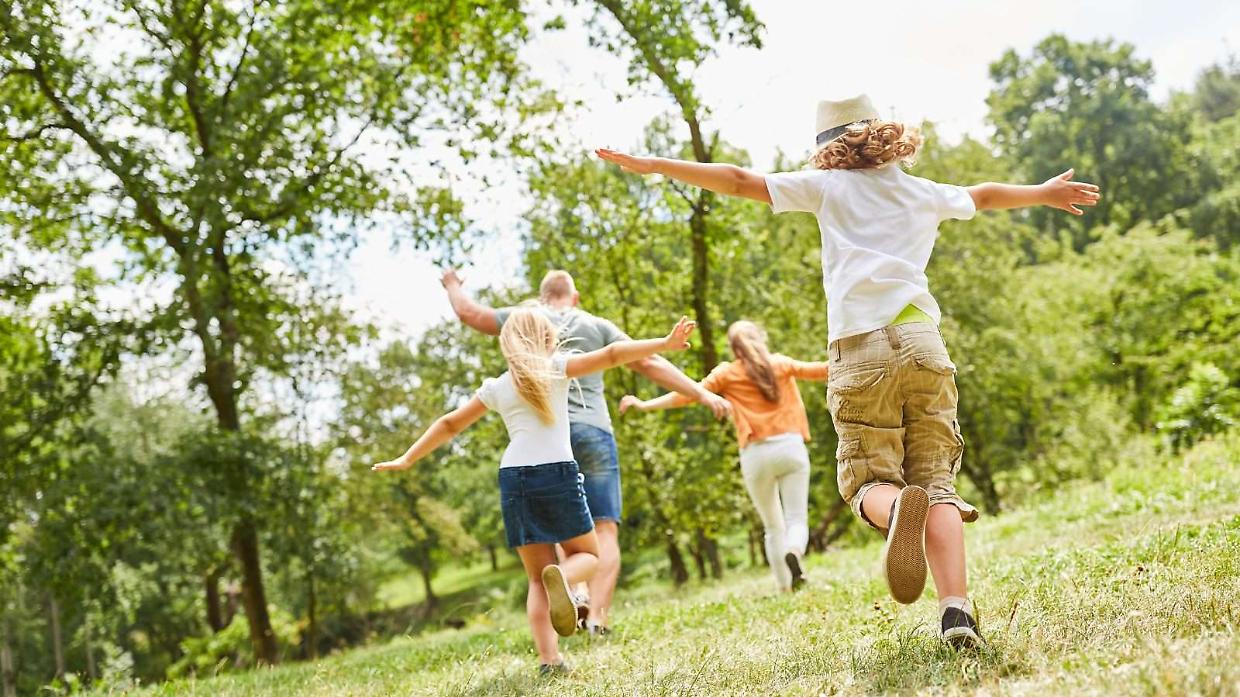 Turismo family in Italia: meno figli, ma vacanze con aspettative sempre più alte