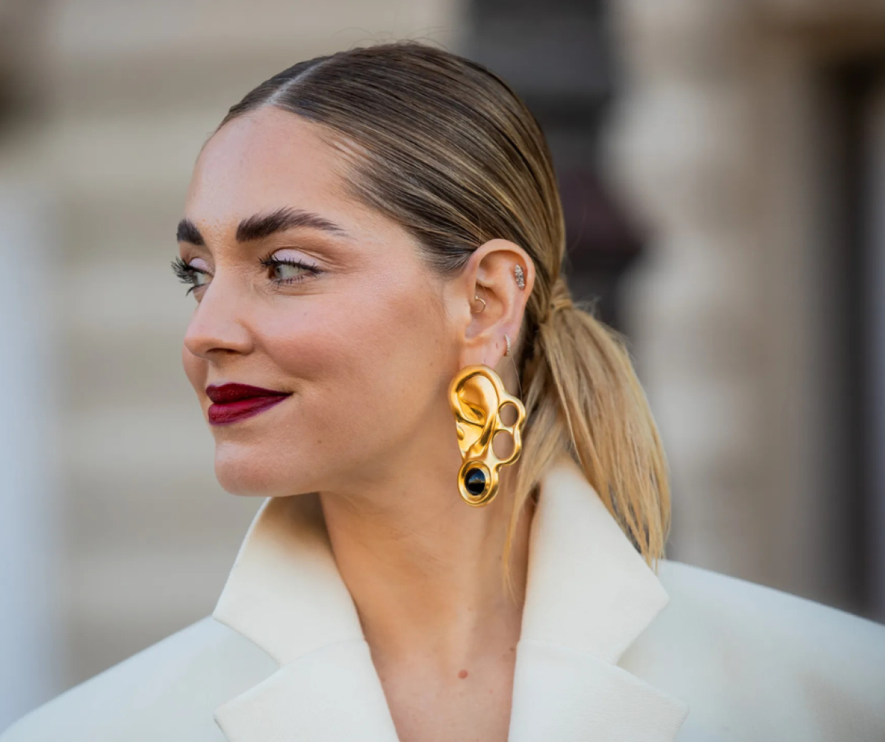 Chiara Ferragni sbotta: “Smettetela di seguirmi!”. Lo scontro con i giornalisti a un evento contro la violenza