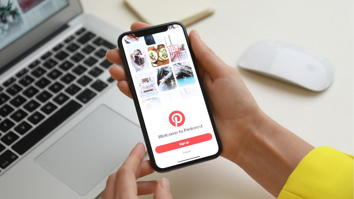 Pinterest scuote la Generazione Z, più interessati a questo tipo di piattaforme: meno distrazioni, più studio con l’iniziativa 'fino allo squillo della campanella'