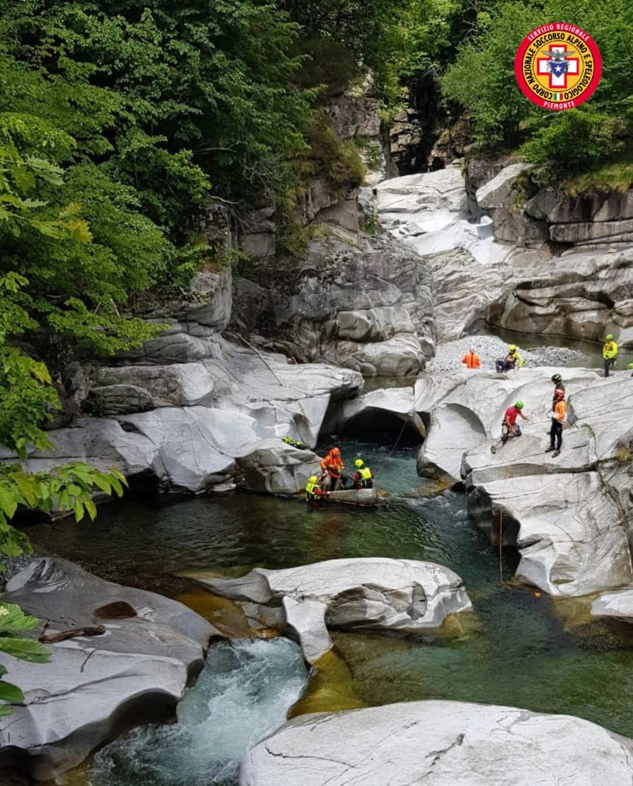 Tragedia agli Orridi di Uriezzo: turista muore dopo essere scivolato in acqua