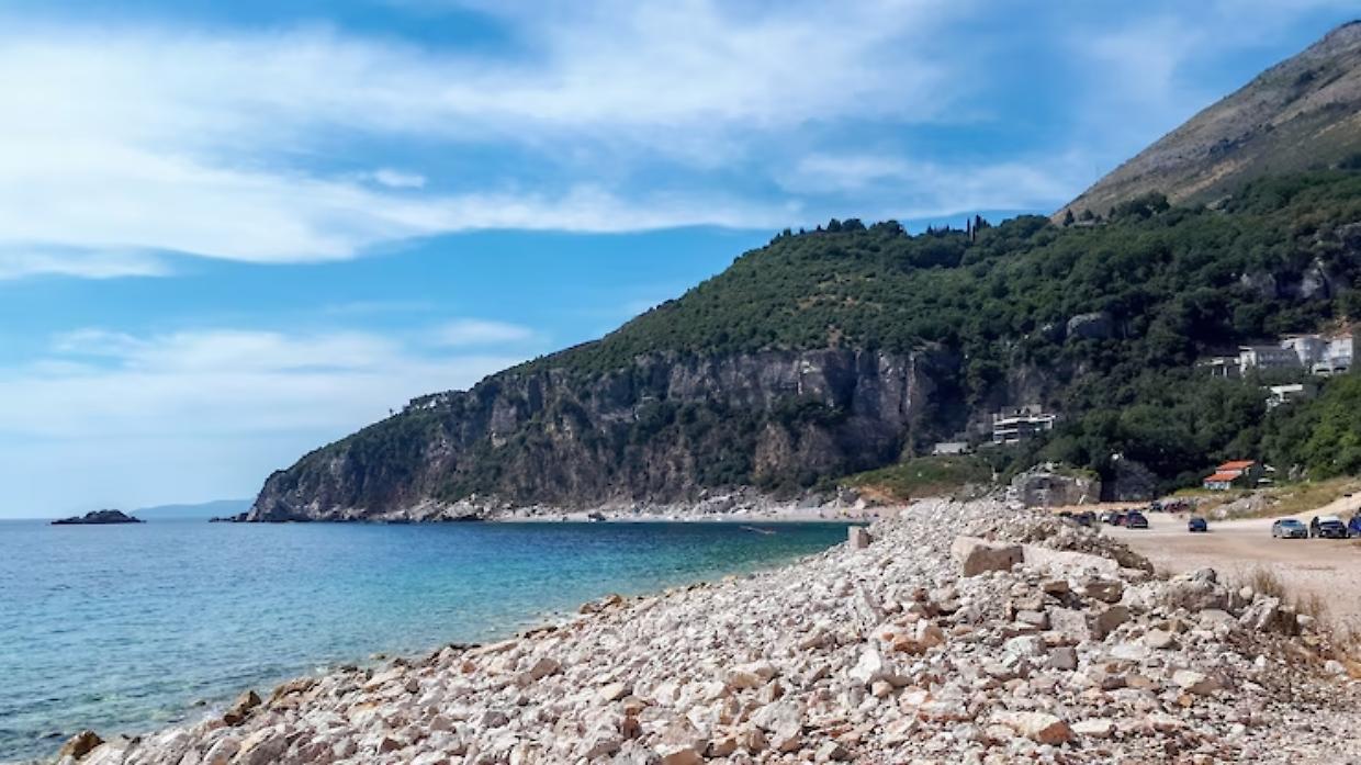 Ponte del 2 giugno: 14,9 milioni di italiani in viaggio, tra città d'arte e località balneari
