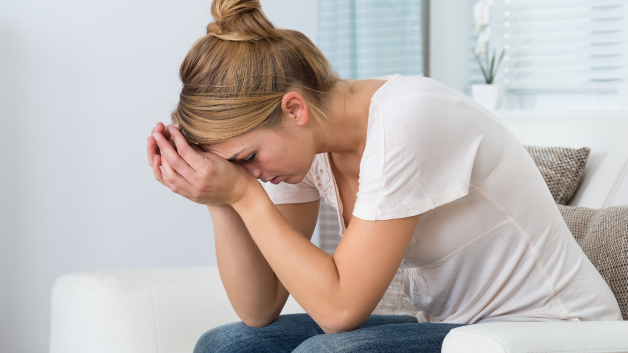 Sempre connessi, mai davvero in vacanza: ecco il fenomeno "out of office anxiety"